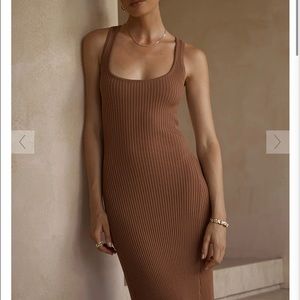 Dissh knit dress 🤎